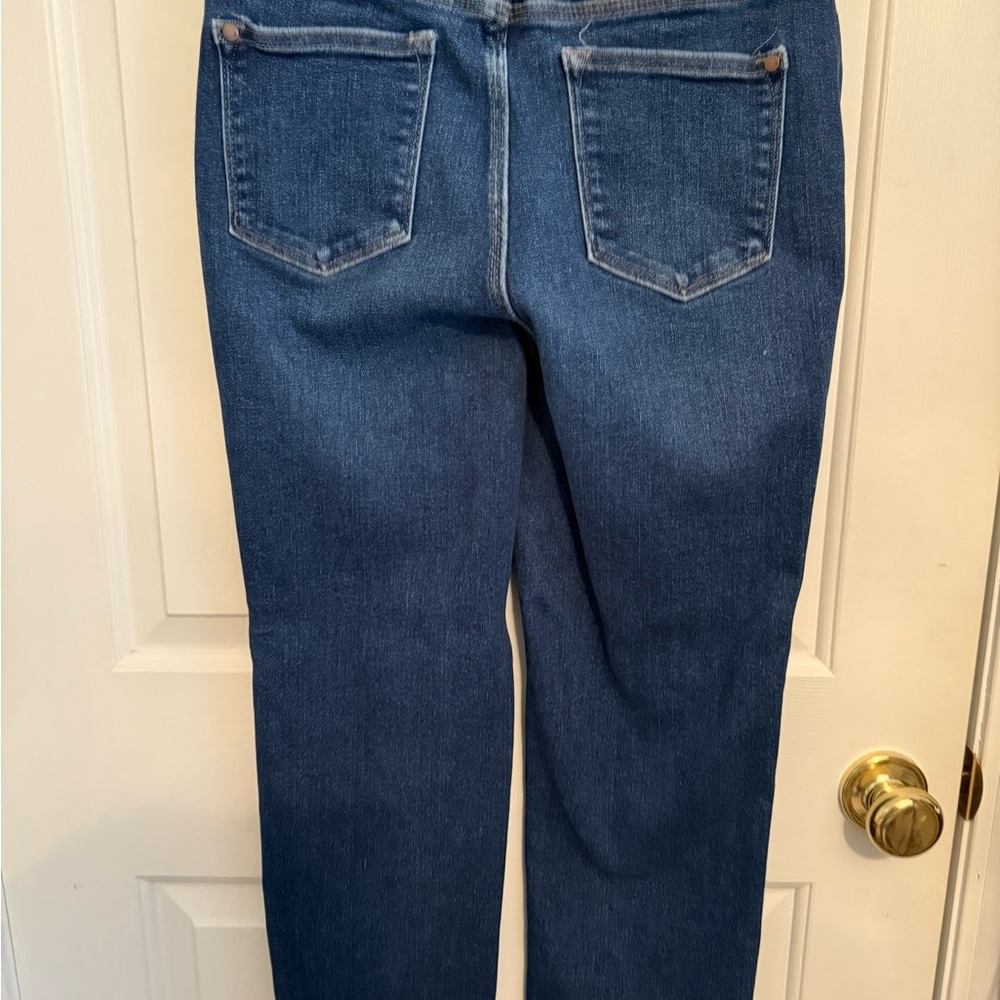📦 Judy Blue Hi-Rise Cropped Straight with Ankle Slit *EXCELLENT USED CONDITION* - Picture 4 of 8